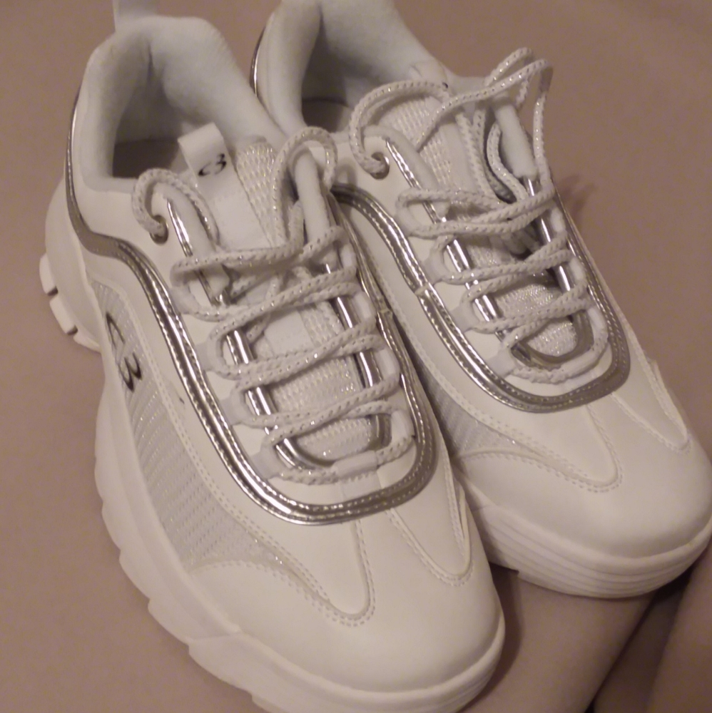 Women's Size 6 Skechers White Silver Sparkle  Concept 3 Sneakers Shoes Lace Up